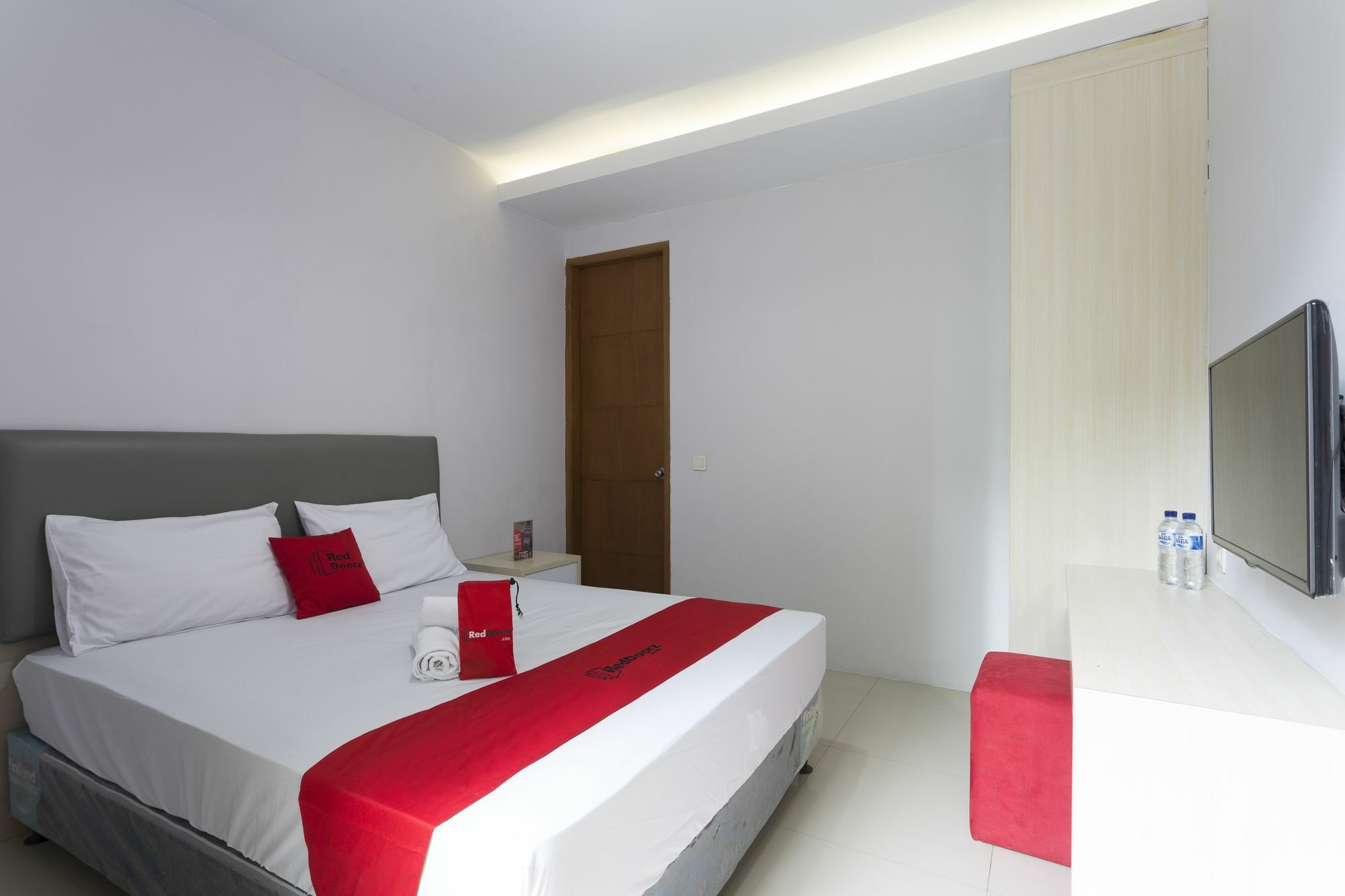 Reddoorz Plus Near Cilandak Town Square 2 Jacarta Exterior foto